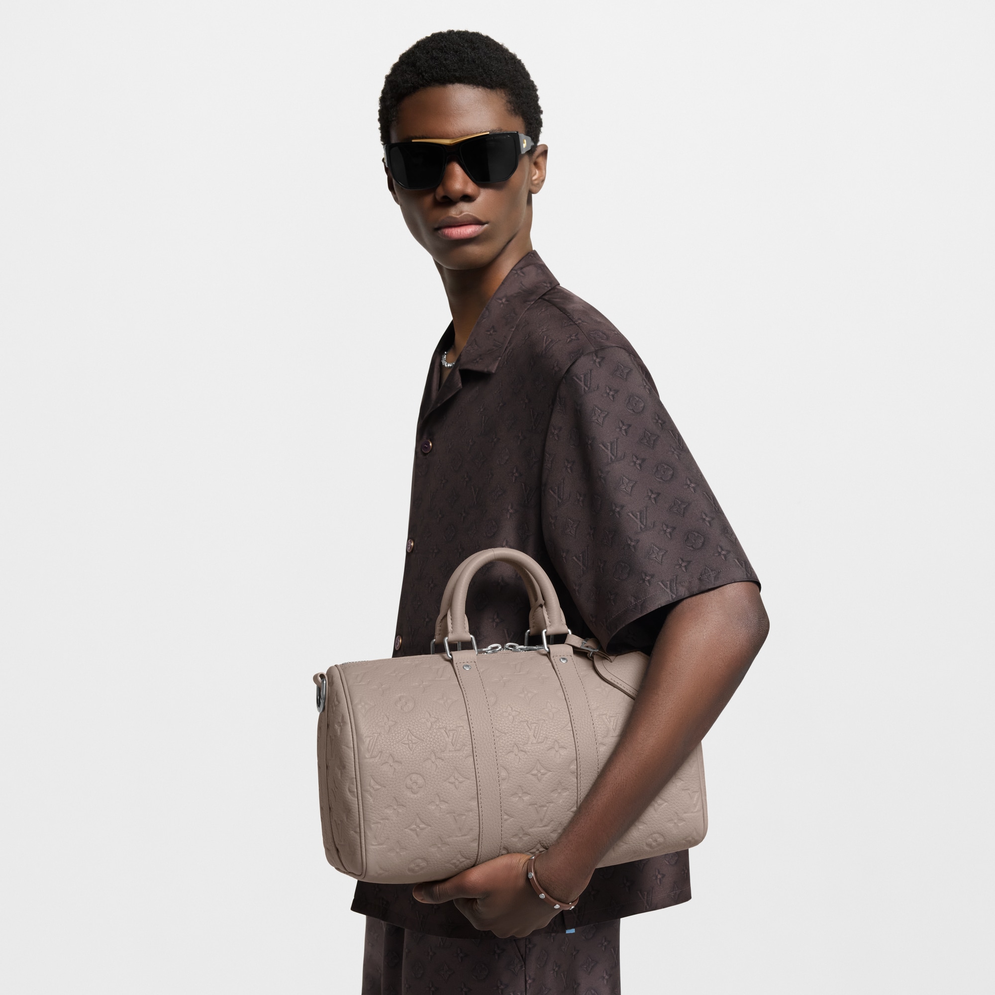 Keepall Bandoulière 35 Taurillon Monogram in 時尚包包及小型皮件