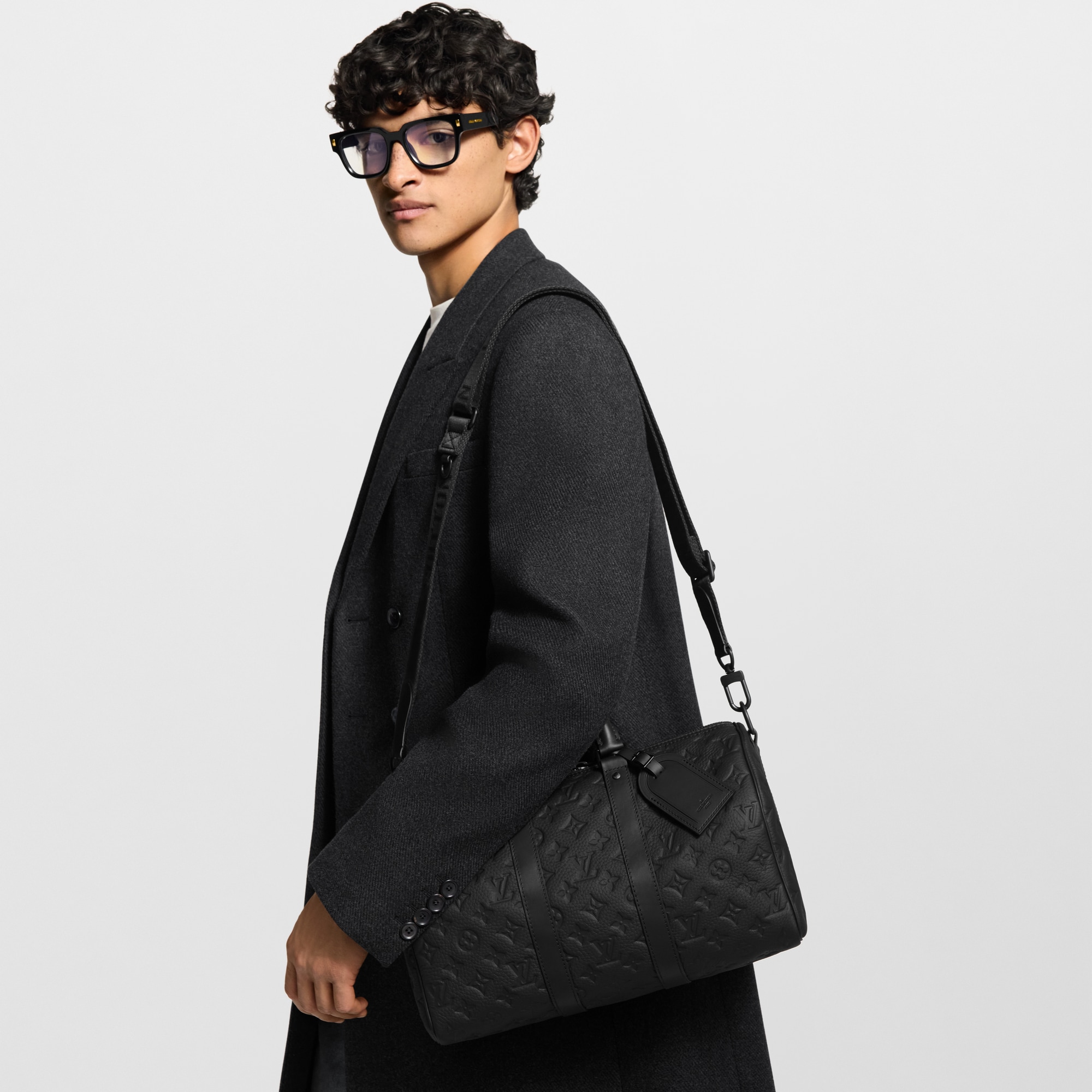 Keepall Bandoulière 35 Monogram Taurillon 皮革 in 男士