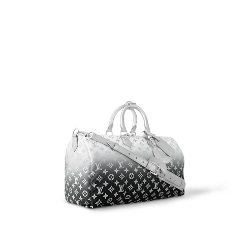 Keepall Bandoulière 45 其他 Monogram 帆布 in 男士's 皮件系列 All Collections collections by Louis Vuitton (產品縮放)