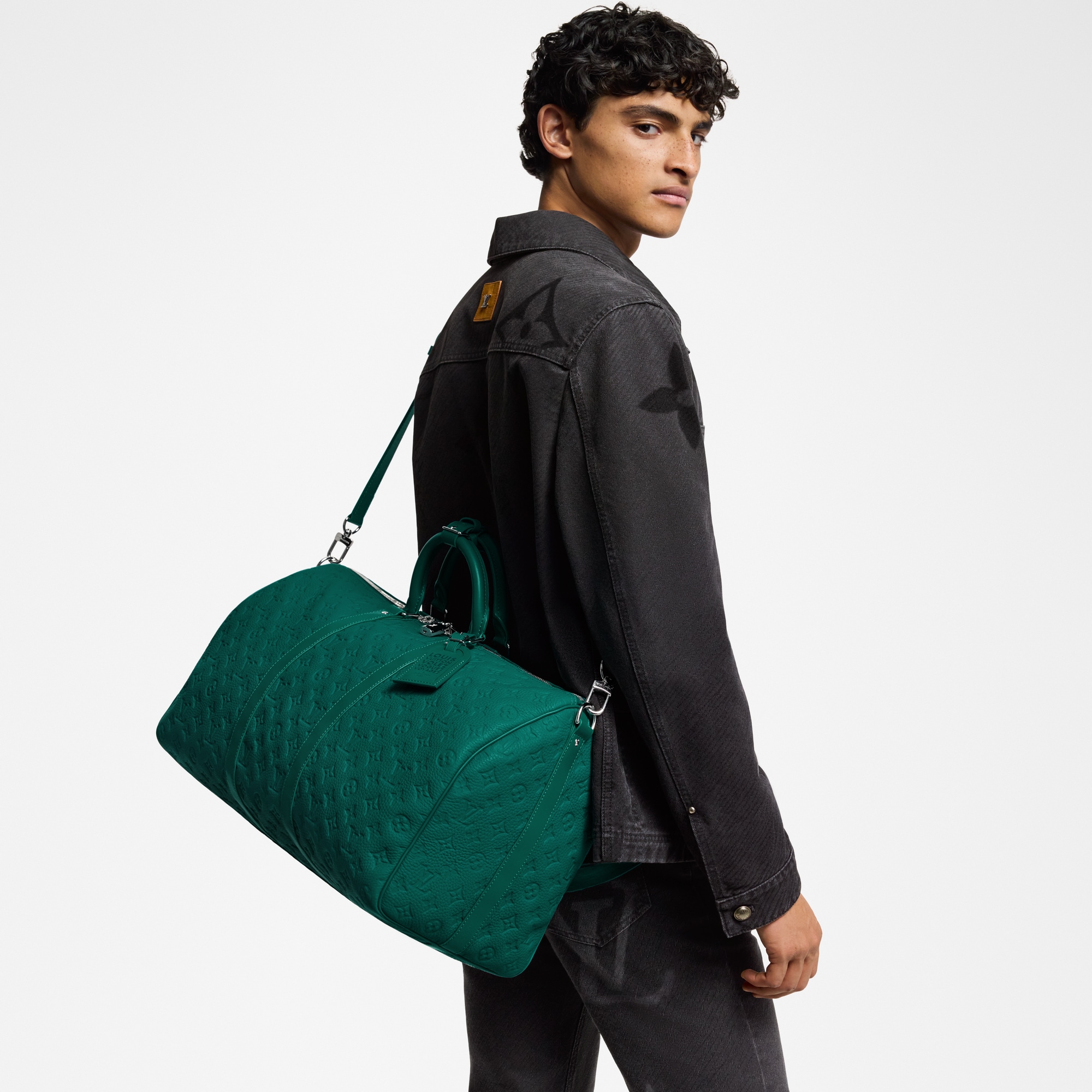 Keepall Bandoulière 50 Taurillon Monogram in 時尚包包及小型皮件
