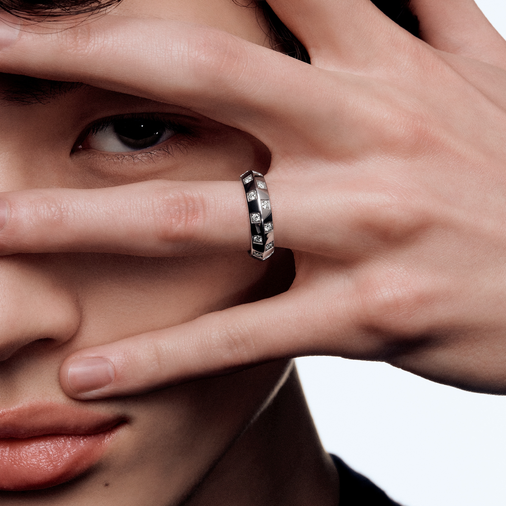 Le Damier de Louis Vuitton Medium Ring 戒指 - 配白K金及鑽石  in 珠寶系列