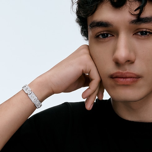 Les Gastons Vuitton Masterpiece Gourmette 手鐲 - 配黃K金及鑽石 in 珠寶系列's 按類別瀏覽 手鐲 collections by Louis Vuitton (產品縮放)