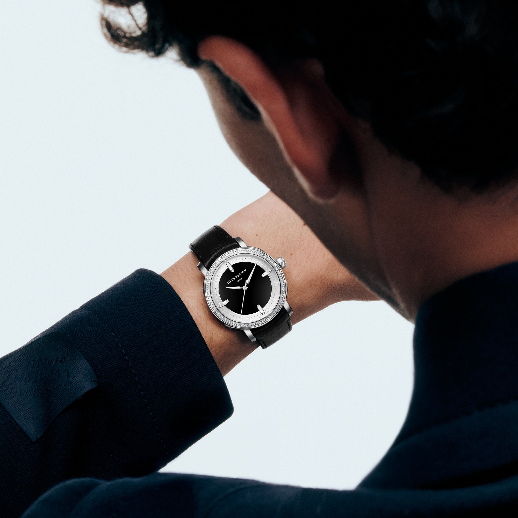 Louis Vuitton Escale，自動機芯，40.5毫米，鉑金及鑽石  in 腕錶系列