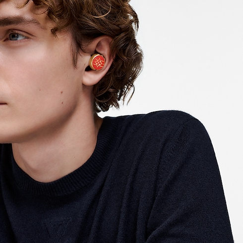 Louis Vuitton Horizon Light Up 耳機 – 紅色 in 行李箱、旅行用品及家居精品's 科技產品及配件 音響產品、智能腕錶及配件 collections by Louis Vuitton (產品縮放)