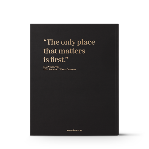 Louis Vuitton Trophy Trunks in 行李箱、旅行用品及家居精品's 書庫及文具 精裝書籍 collections by Louis Vuitton (產品縮放)