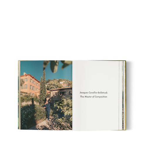 Louis Vuitton: A Perfume Atlas 英文版 in 行李箱、旅行用品及家居精品's 書庫及文具 精裝書籍 collections by Louis Vuitton (產品縮放)