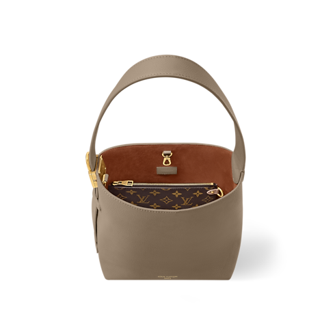 Hobo PM Low Key in 女士's 時尚包款 女生包包總覽 collections by Louis Vuitton (產品縮放)