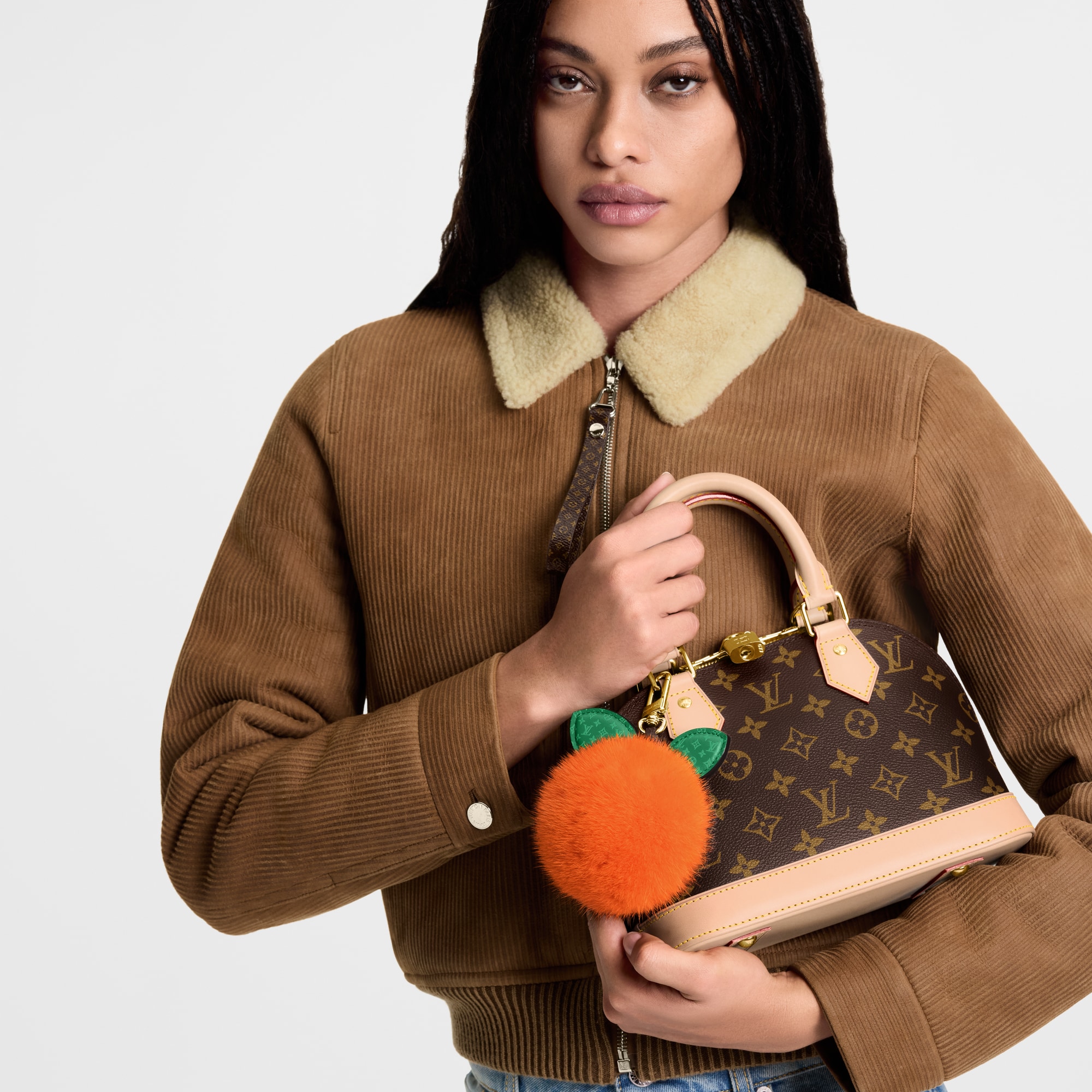 LV Clementine 收納袋 . in 女士