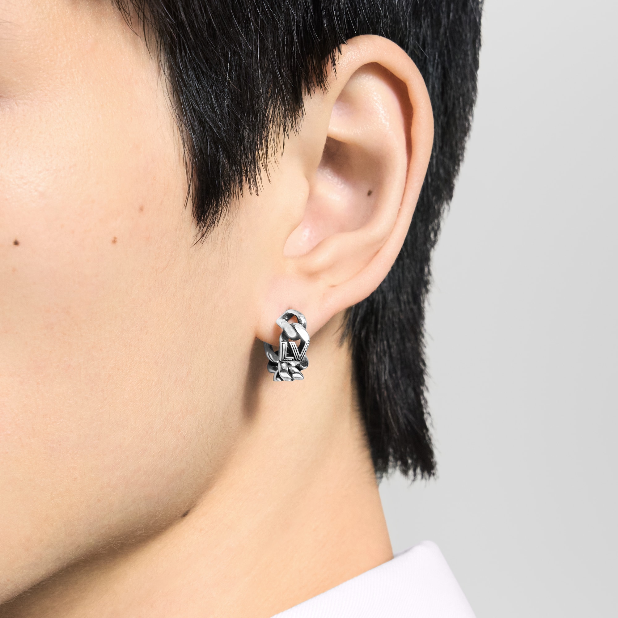 LV Club 單枚鏈條針式耳環 . in 男士