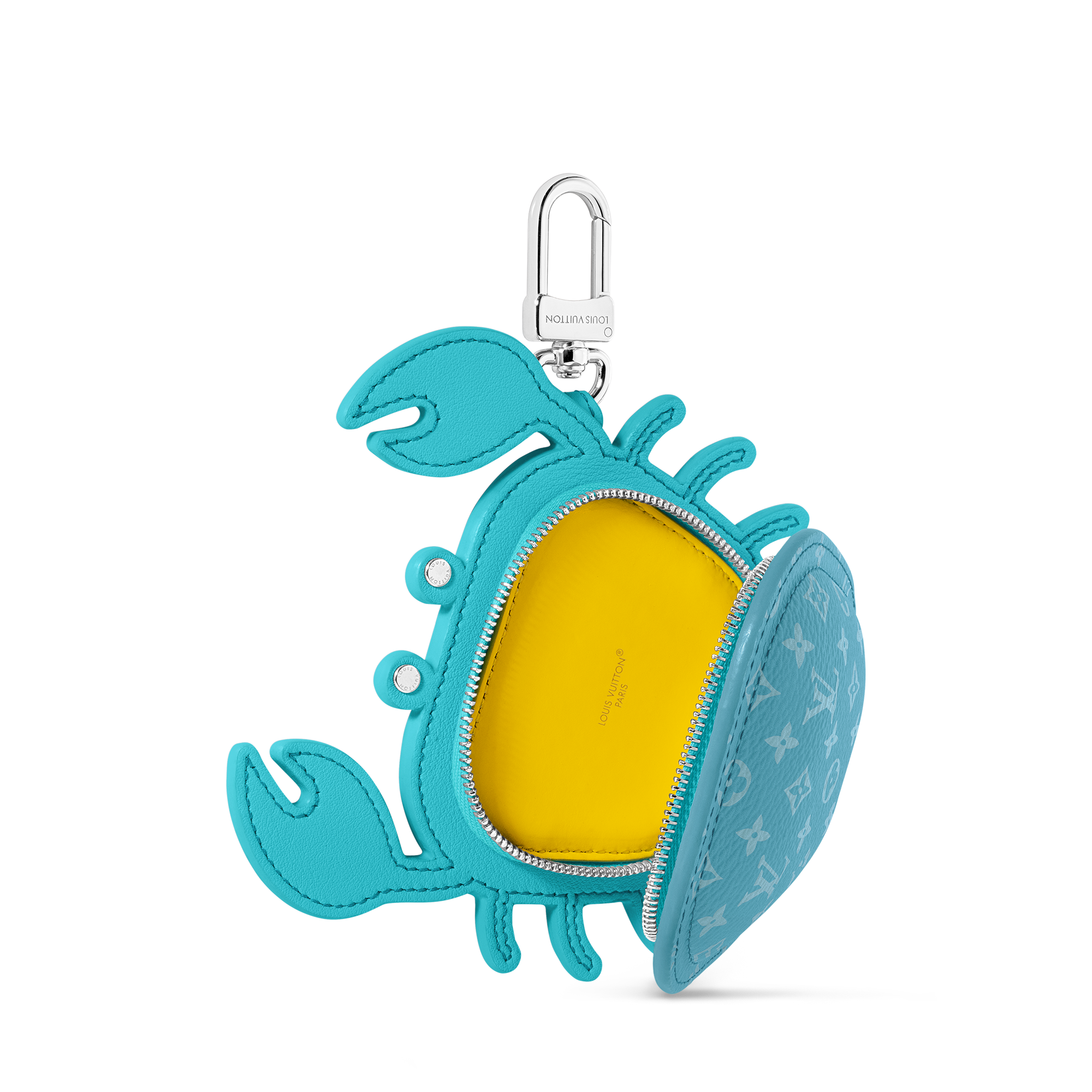 LV Crab 包包吊飾 . in 男士