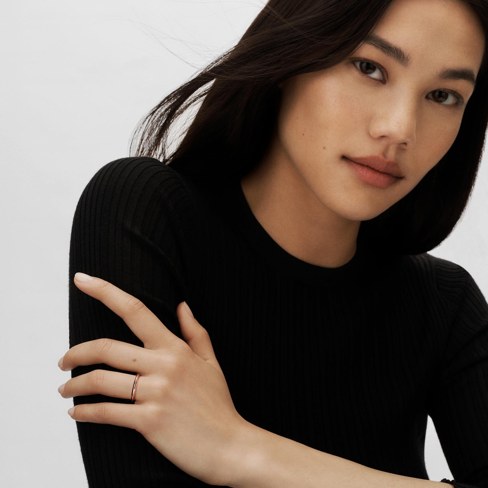 LV Diamonds 2.5毫米結婚戒指 - 配玫瑰K金  in 珠寶系列