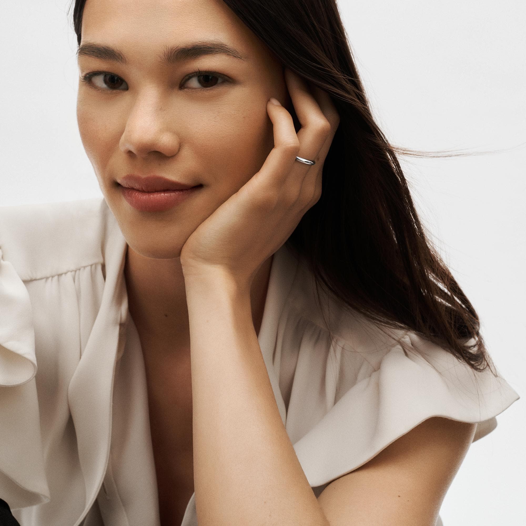 LV Diamonds 2.5毫米結婚戒指 - 配鉑金  in 珠寶系列