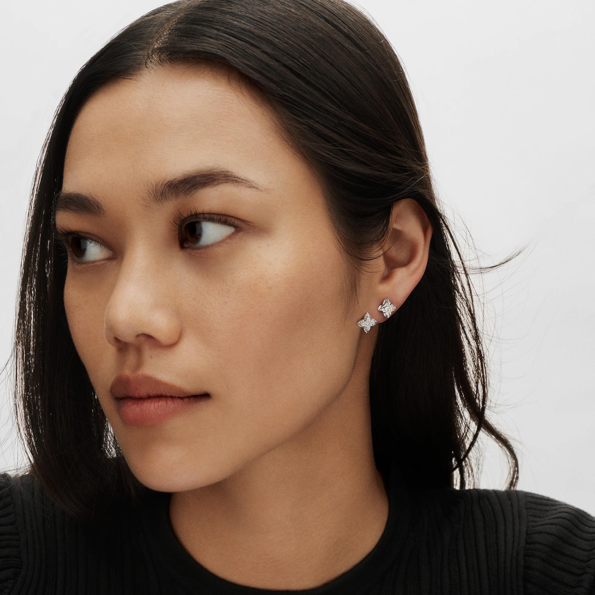 LV Diamonds 單枚雙耳釘 - 配圓形明亮式切割鑽石  in 珠寶系列