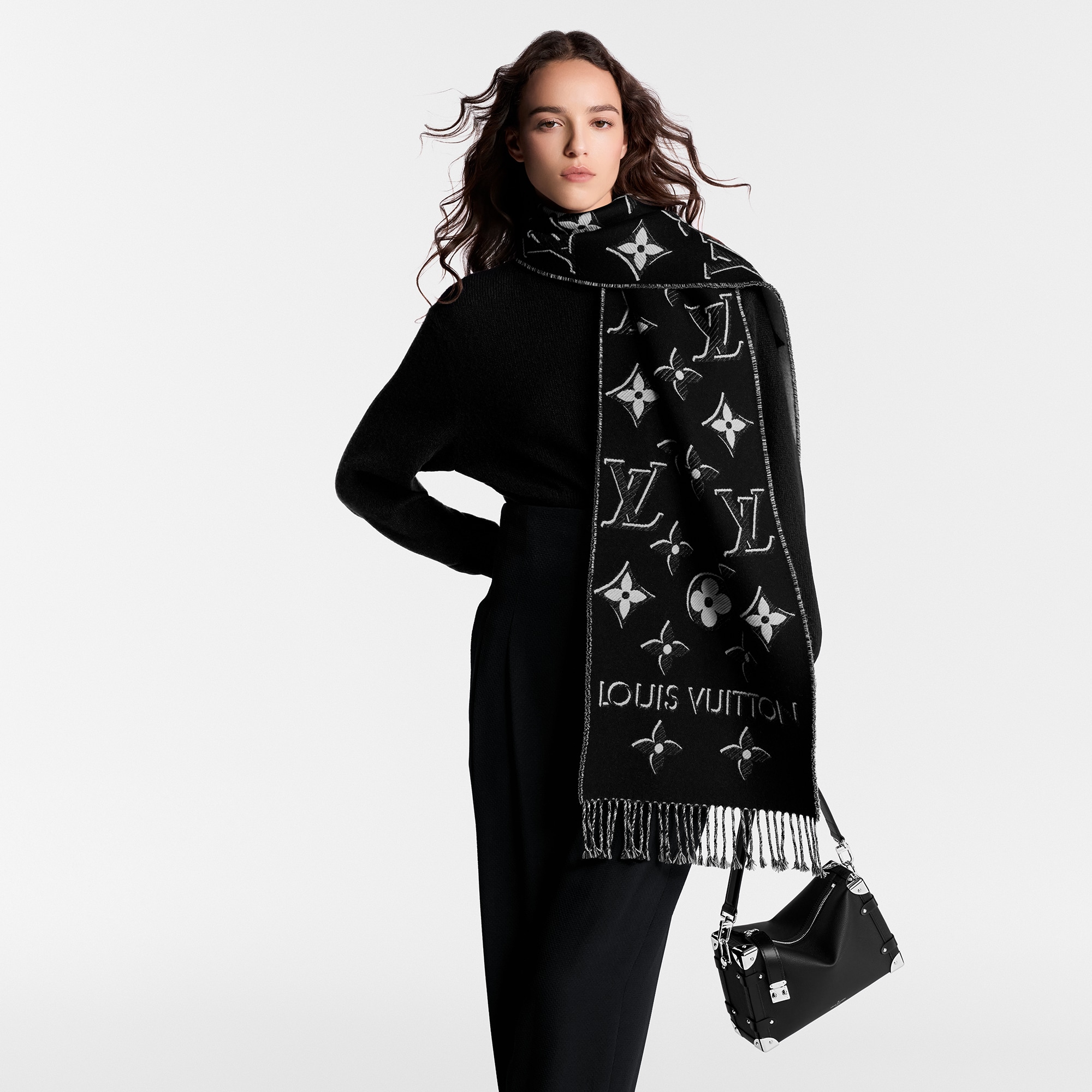 LV Essential Shine 圍巾 . in 女士