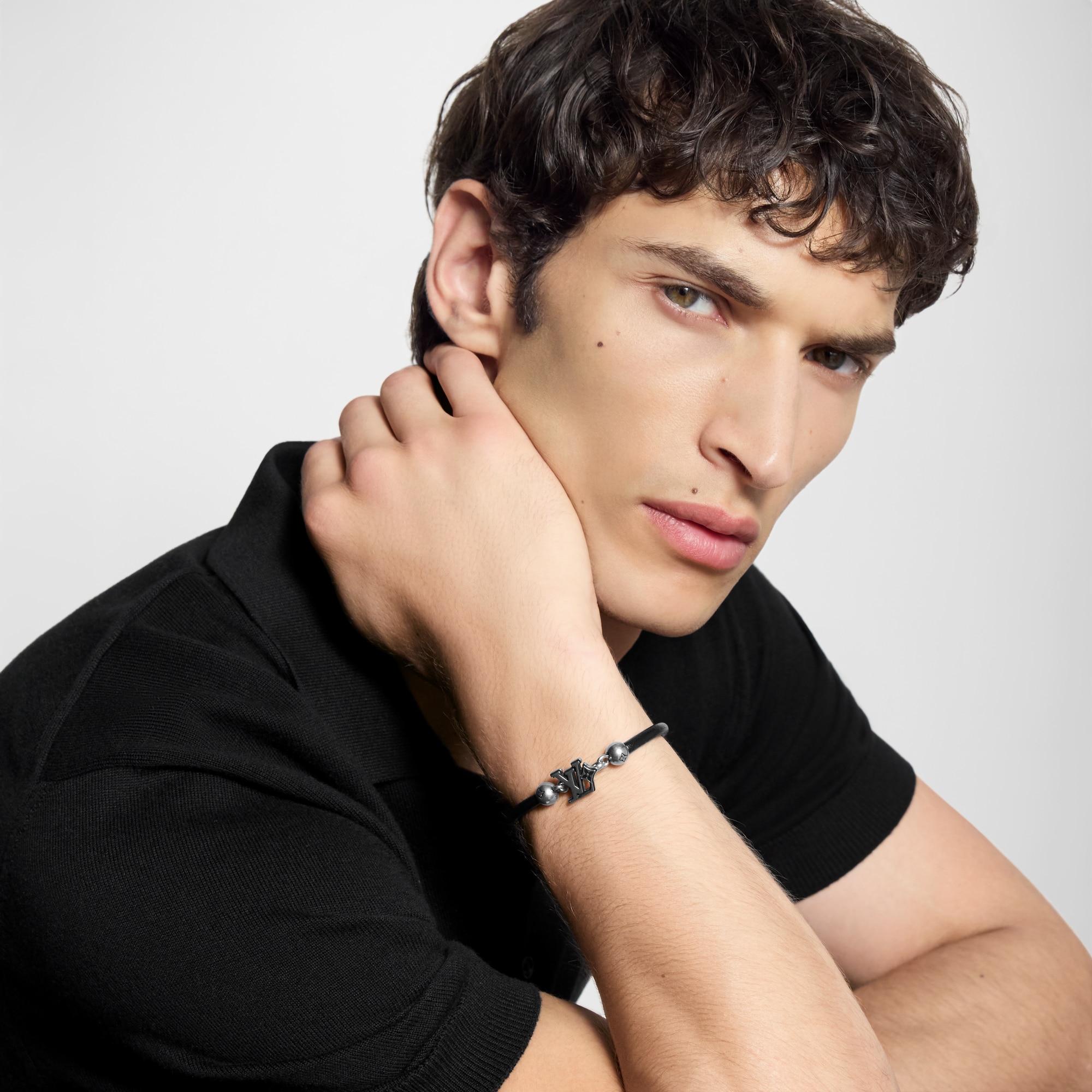 LV Flower 鉤扣手鐲  in 男士