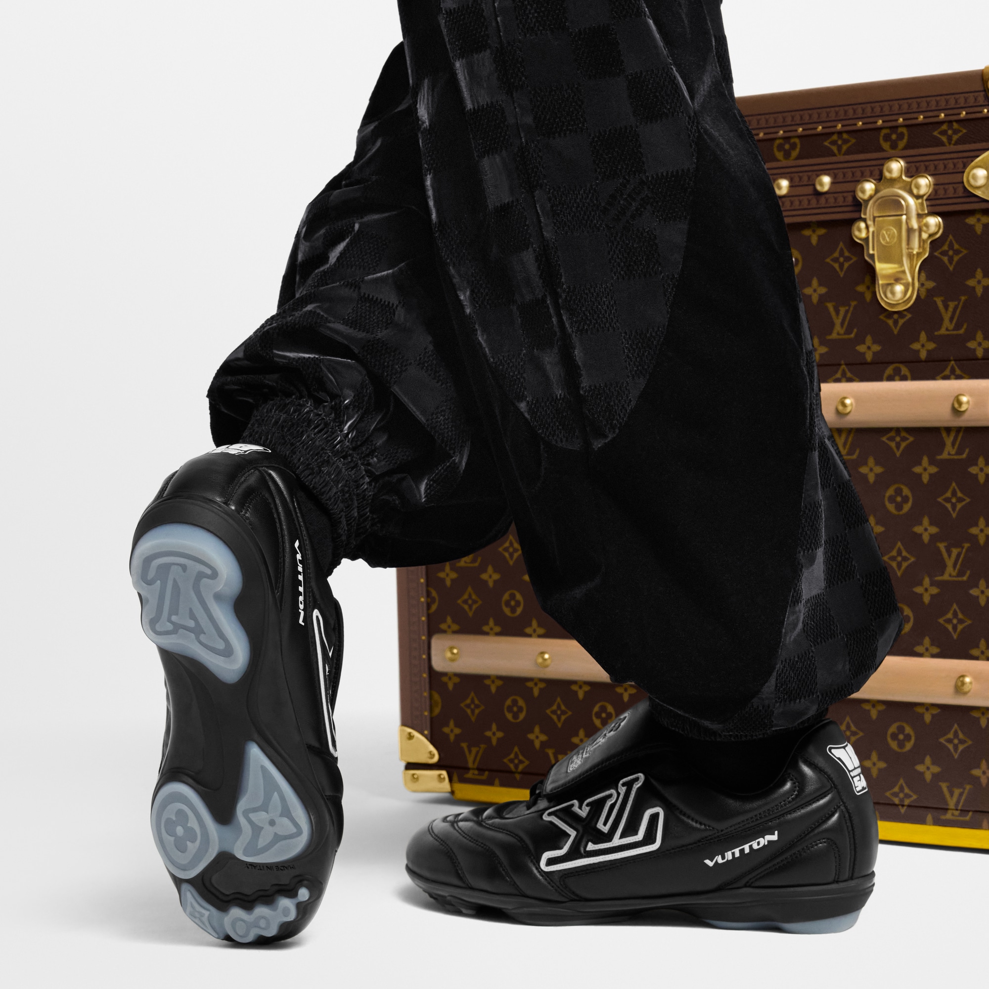 LV Footprint Soccer 運動鞋  in 男士