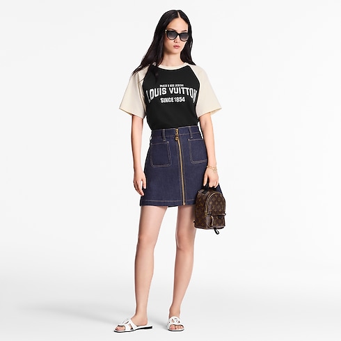 LV Isola 平底涼鞋 in 女士's 鞋履系列 露跟涼鞋 collections by Louis Vuitton (產品縮放)