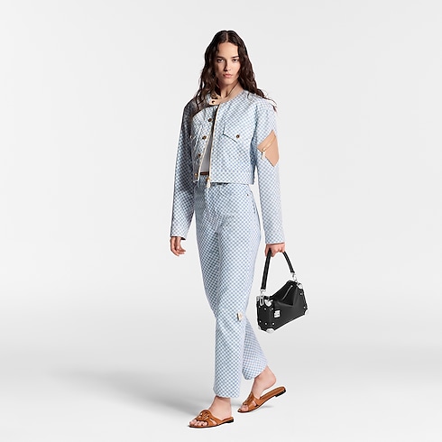 LV Isola 平底涼鞋 in 女士's 鞋履系列 露跟涼鞋 collections by Louis Vuitton (產品縮放)