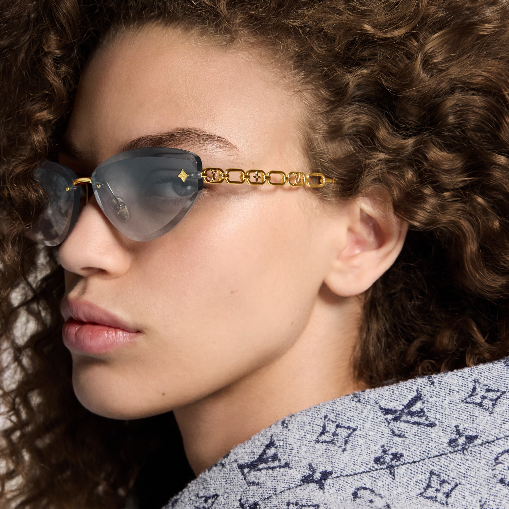 LV Jewel Low Cat Eye 太陽眼鏡 . in 女士