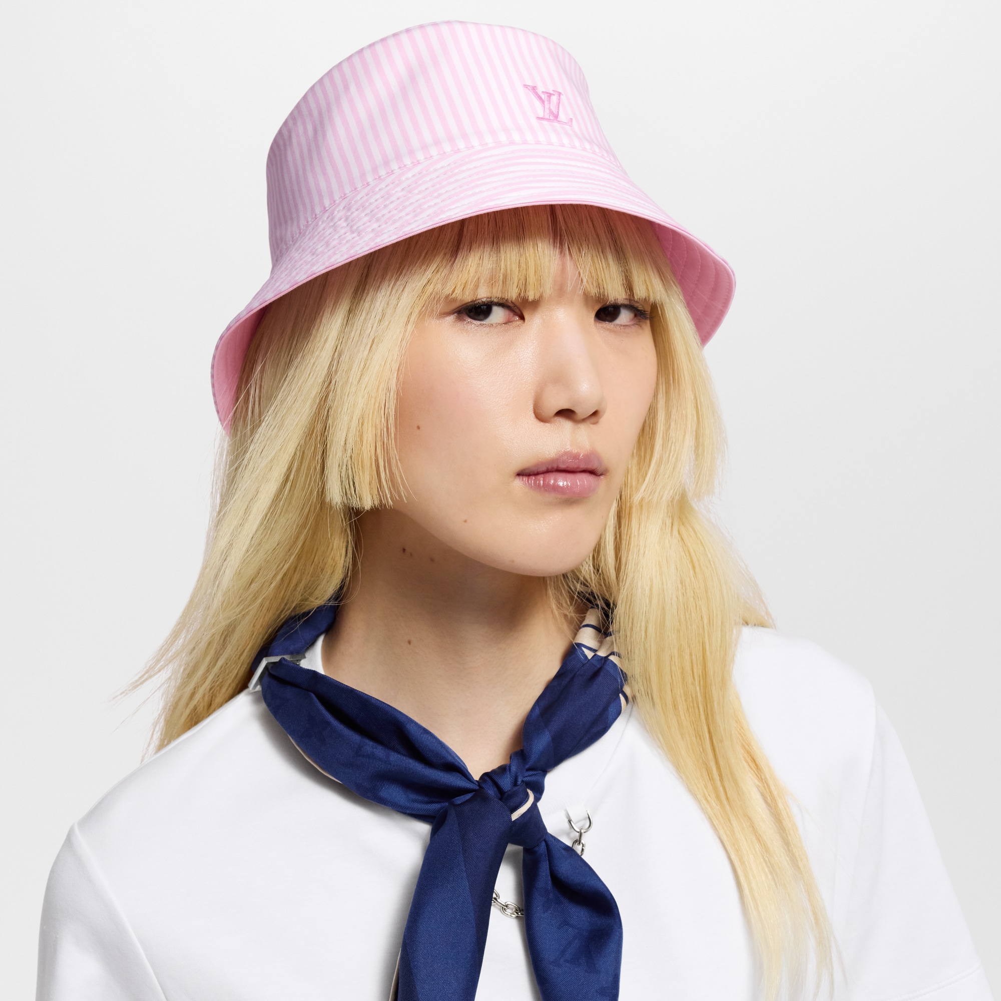 LV League Striped 漁夫帽 . in 女士