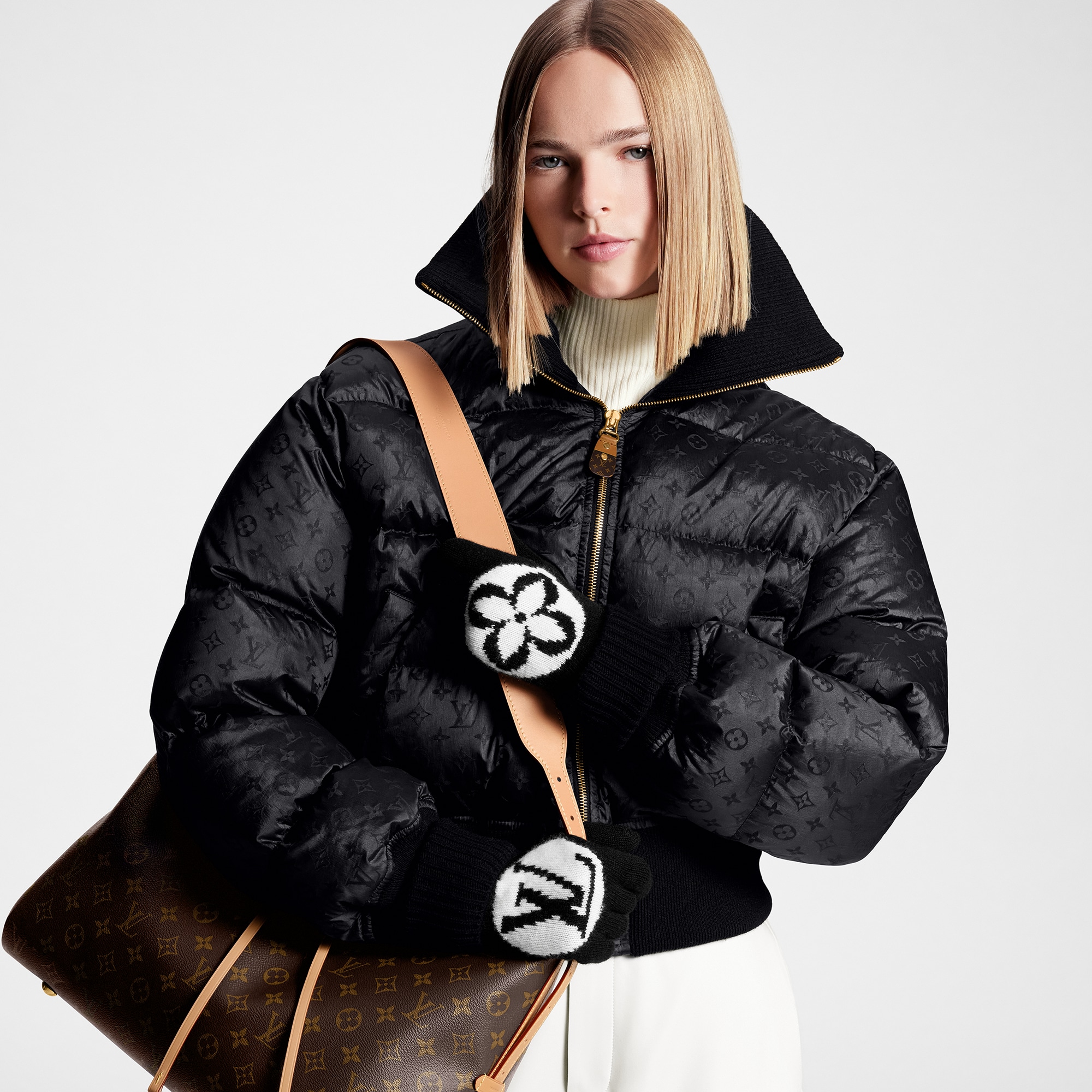LV Medallion 手套 . in 女士