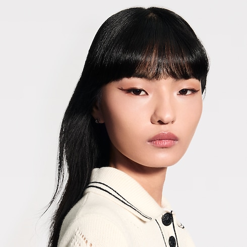LV Ombres - 眼影盤 - 150 in 香水及彩妝系列's 眼妝 } collections by Louis Vuitton (產品縮放)
