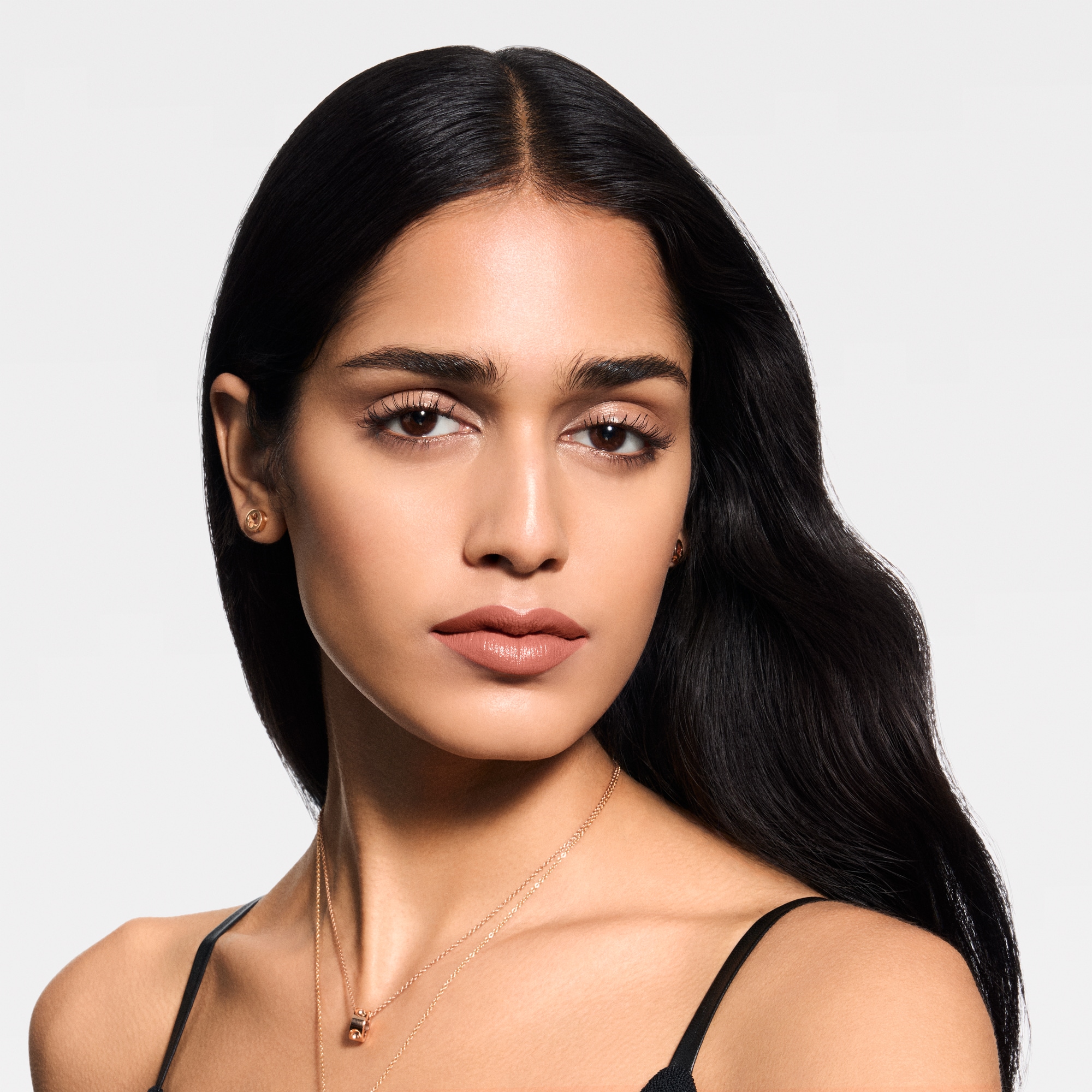 LV Rouge - 緞光唇膏蕊芯   in 香水及彩妝系列