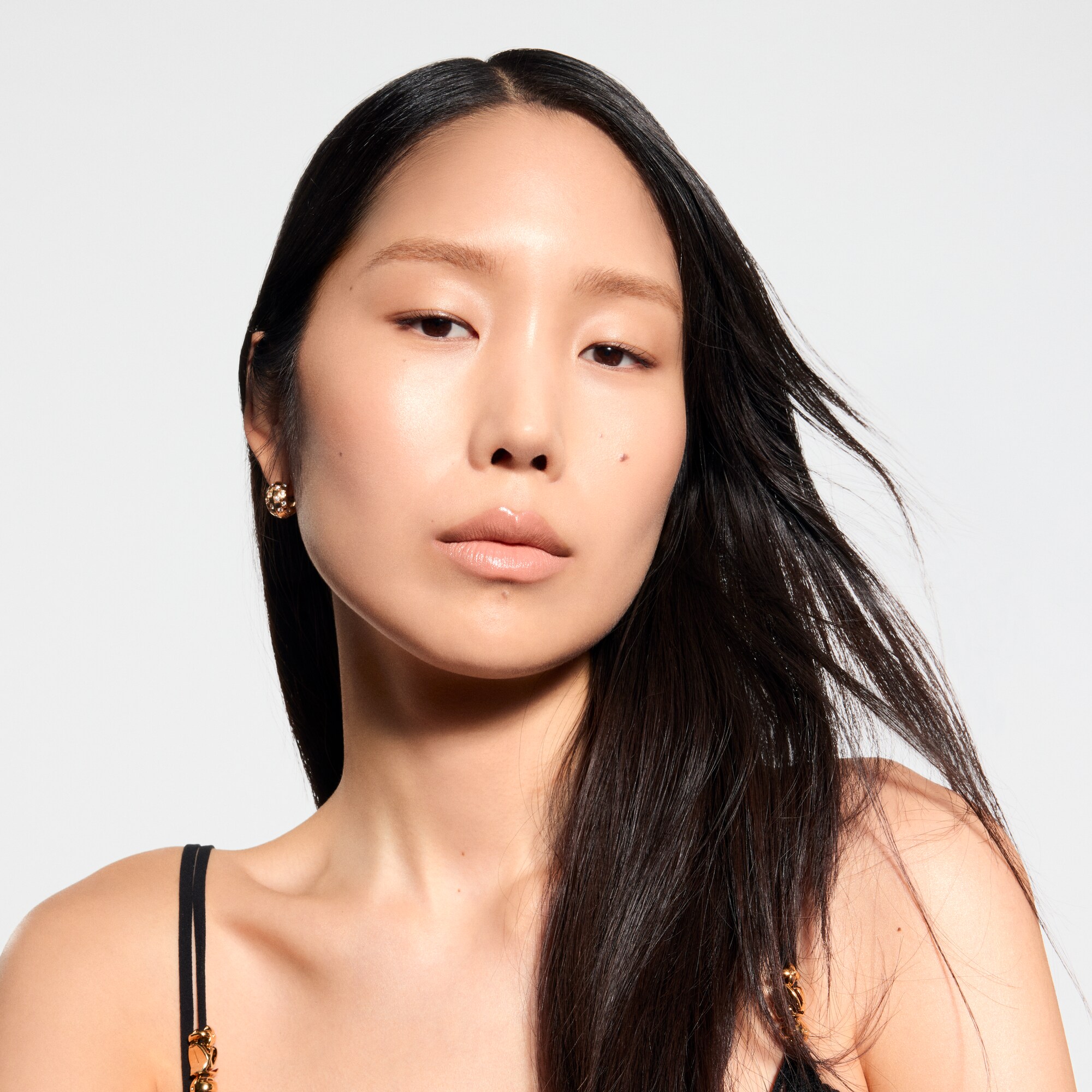 LV Rouge - 緞光唇膏蕊芯   in 香水及彩妝系列