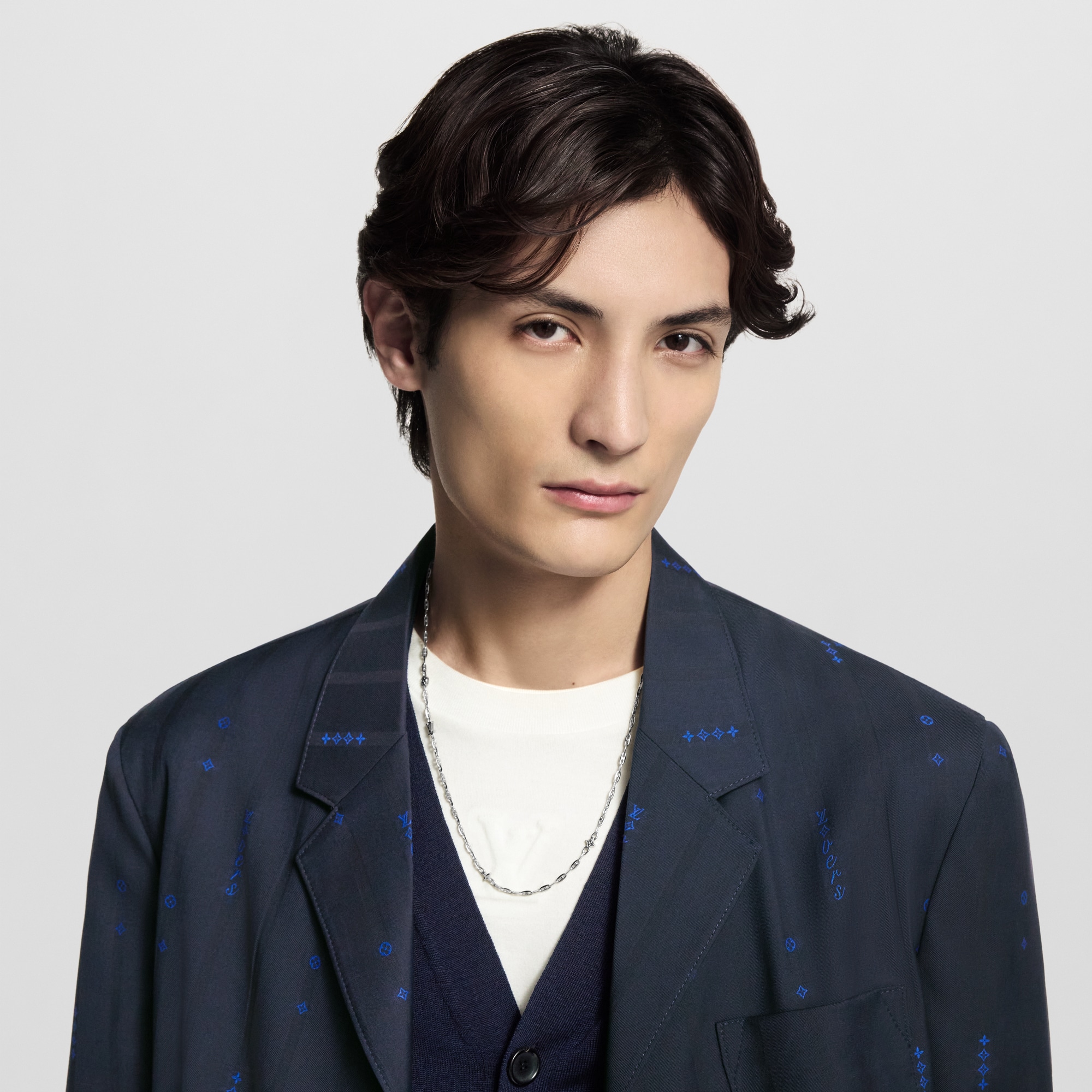 LV Seed 項鍊 . in 男士