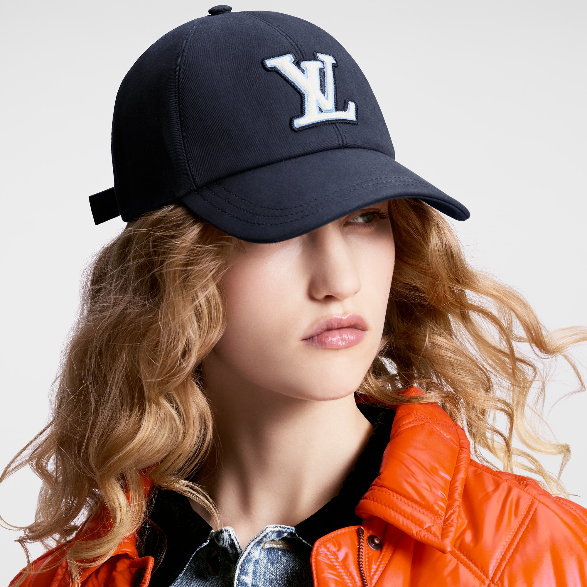 LV Signature 棒球帽 . in 女士