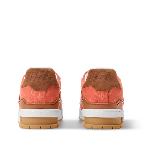 LV Trainer 運動鞋 back view