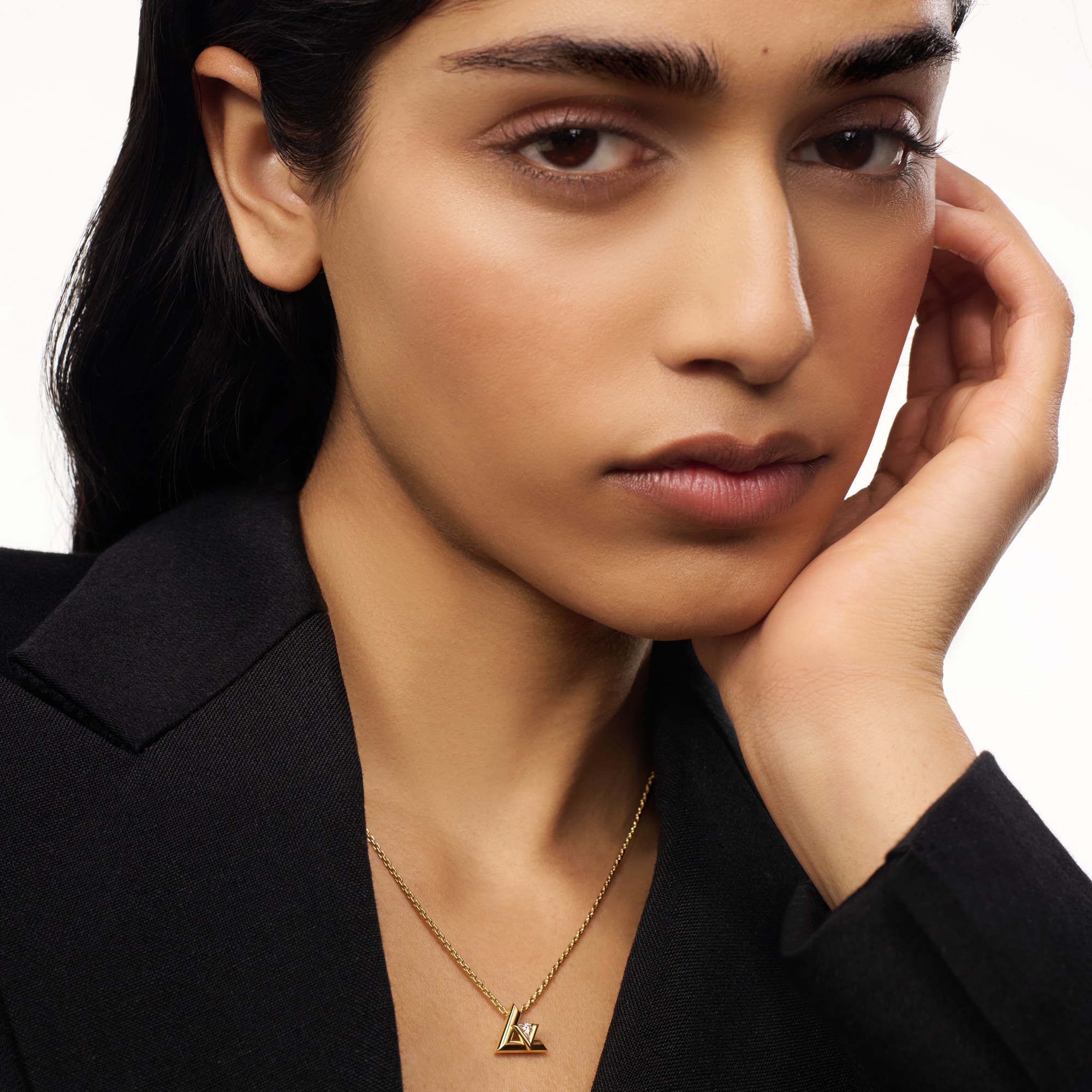 LV Volt One 黃K金配鑽石小型吊墜  in 珠寶系列