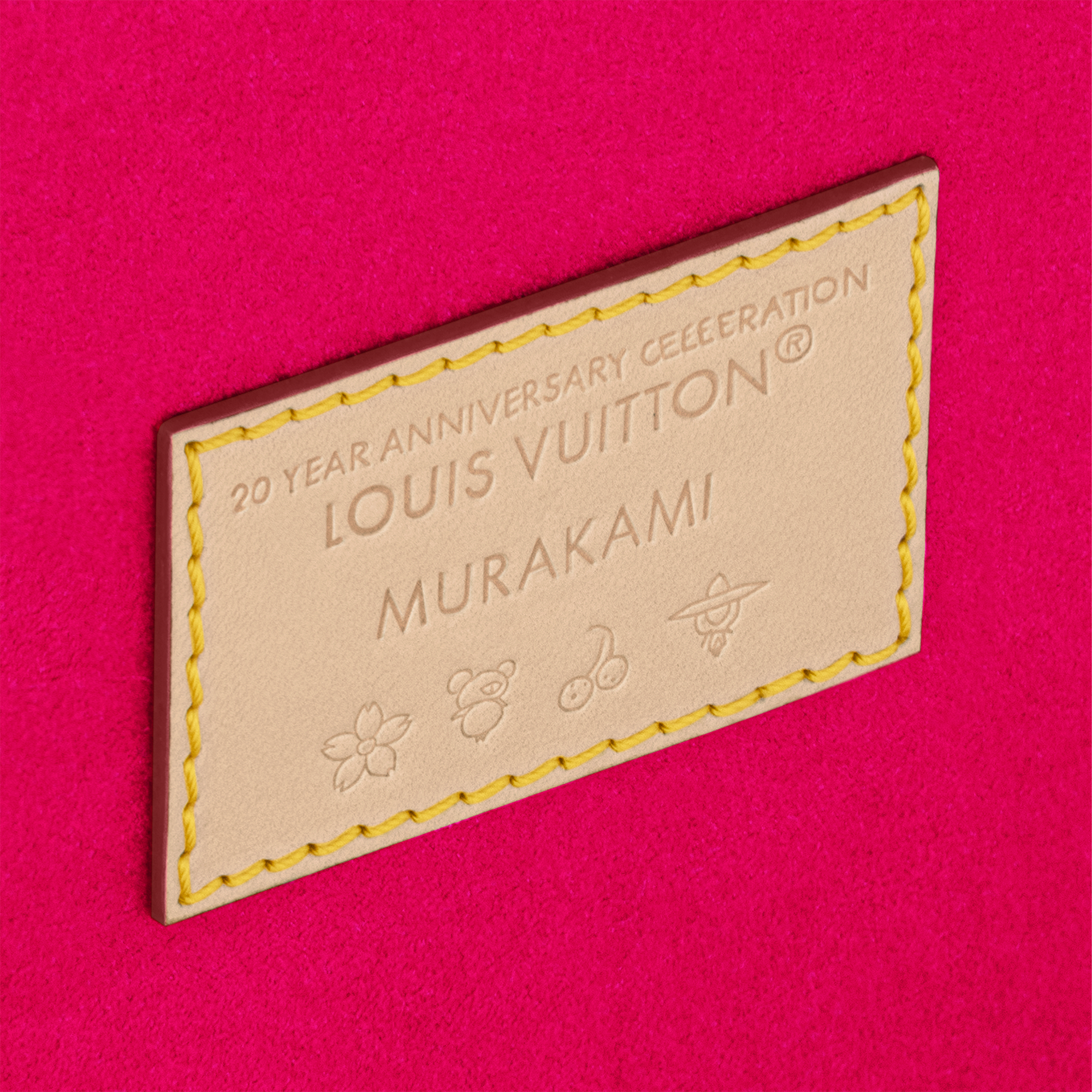 LV x TM Malle Pyramide 其他 Monogram 帆布 in 行李箱、旅行用品及家居精品