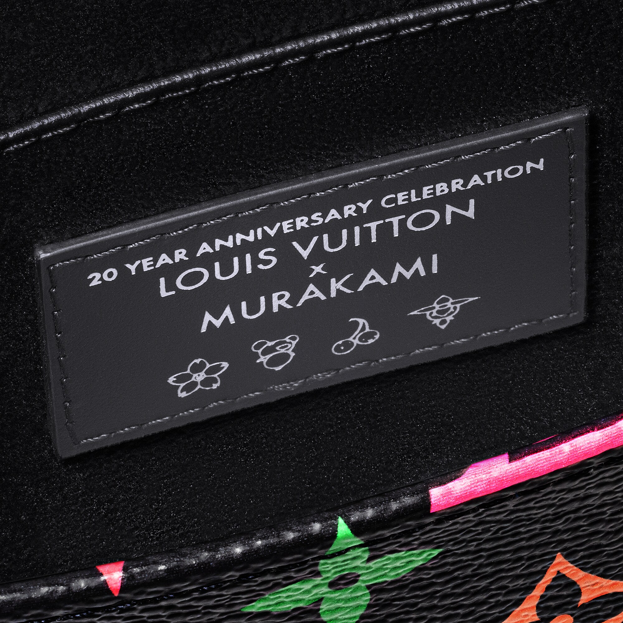LV x TM Toiletry Pouch 其他 Monogram 帆布 in 女士