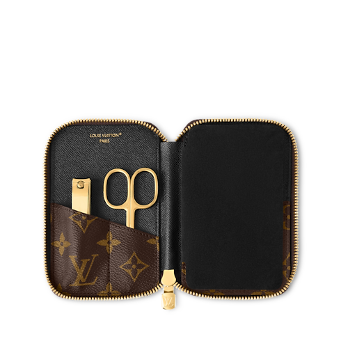 美甲套裝 . in 行李箱、旅行用品及家居精品's 運動及遊戲 } collections by Louis Vuitton (產品縮放)