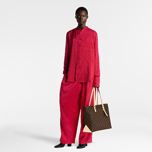 Mezzo Monogram 帆布 in 女士's 時尚包款 女生包包總覽 collections by Louis Vuitton (產品縮放)