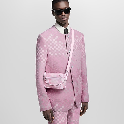 Mini Soft Trunk 其他皮革 in 時尚包包及小型皮件's 男士時尚包包 LV Icons collections by Louis Vuitton (產品縮放)