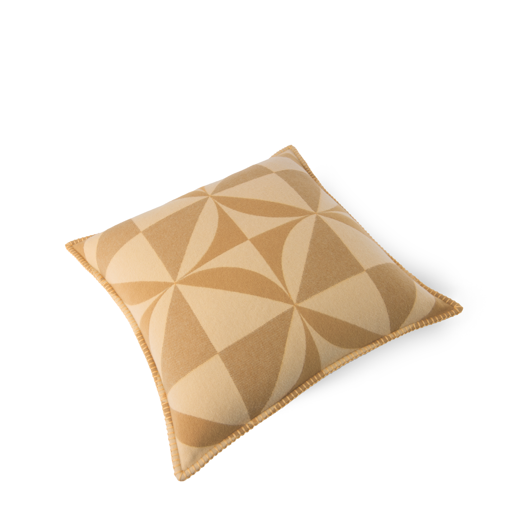 Mirage 坐墊  in 行李箱、旅行用品及家居精品