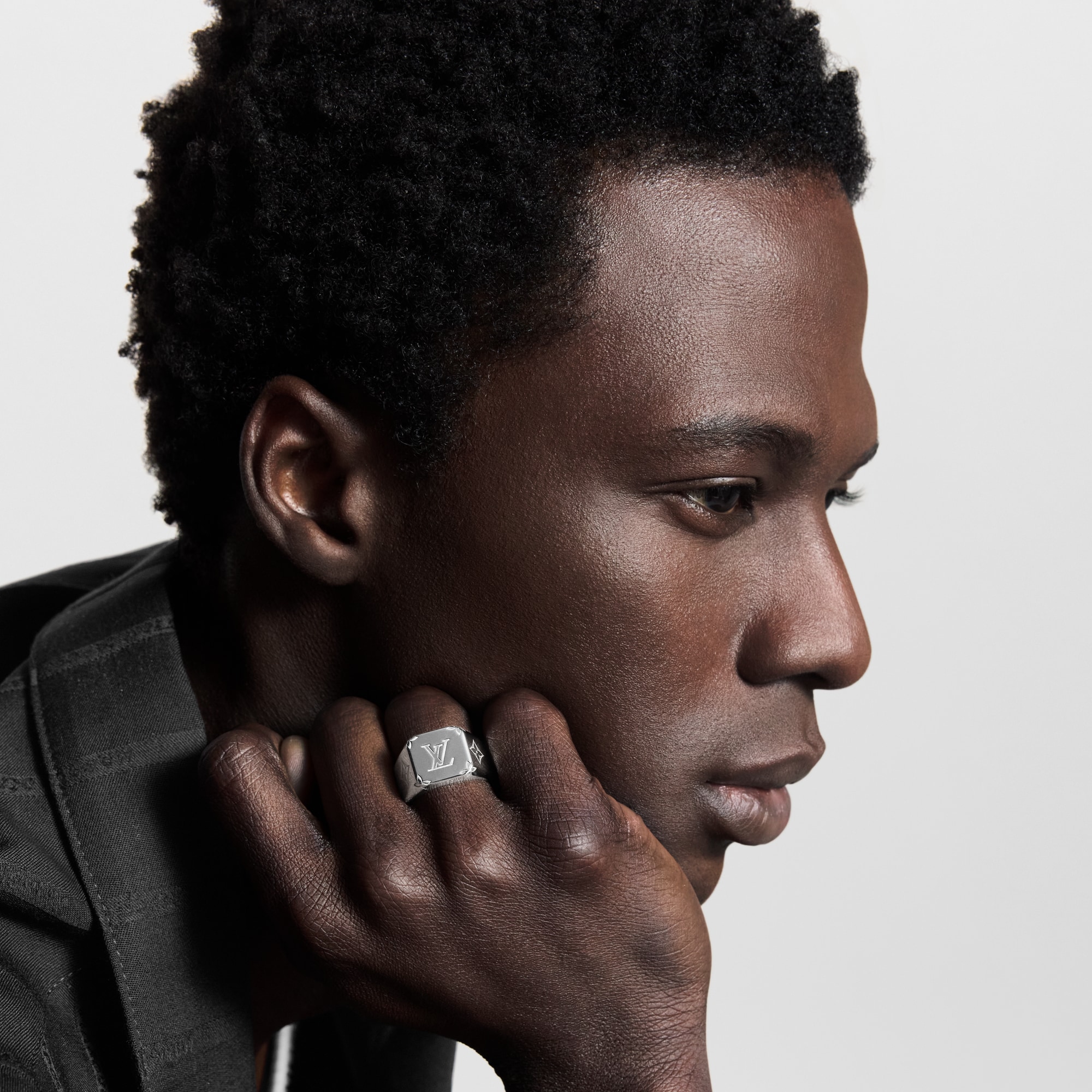 Monogram 圖章戒指 . in 男士