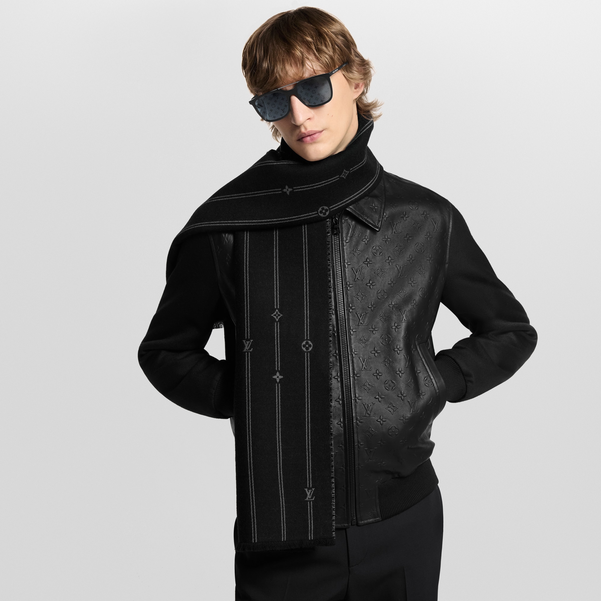 Monogram Stripes 圍巾 . in 男士