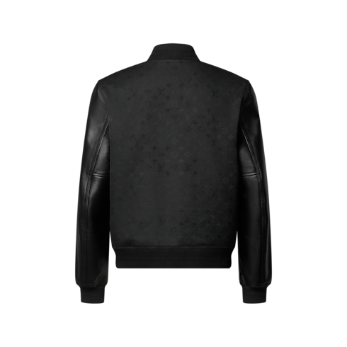 Monogram Surplus 學院風外套 back view