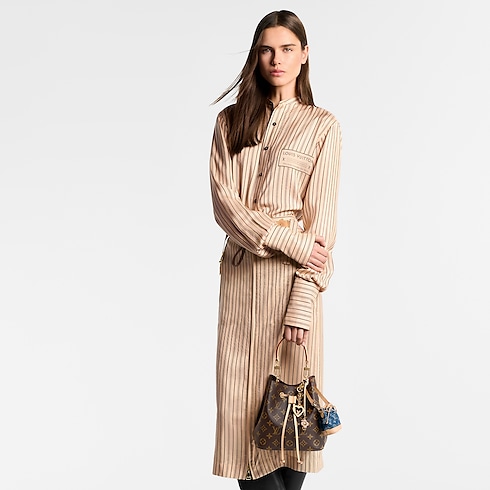 Néonoé BB Monogram 帆布 in 女士's 時尚包款 所有系列 collections by Louis Vuitton (產品縮放)