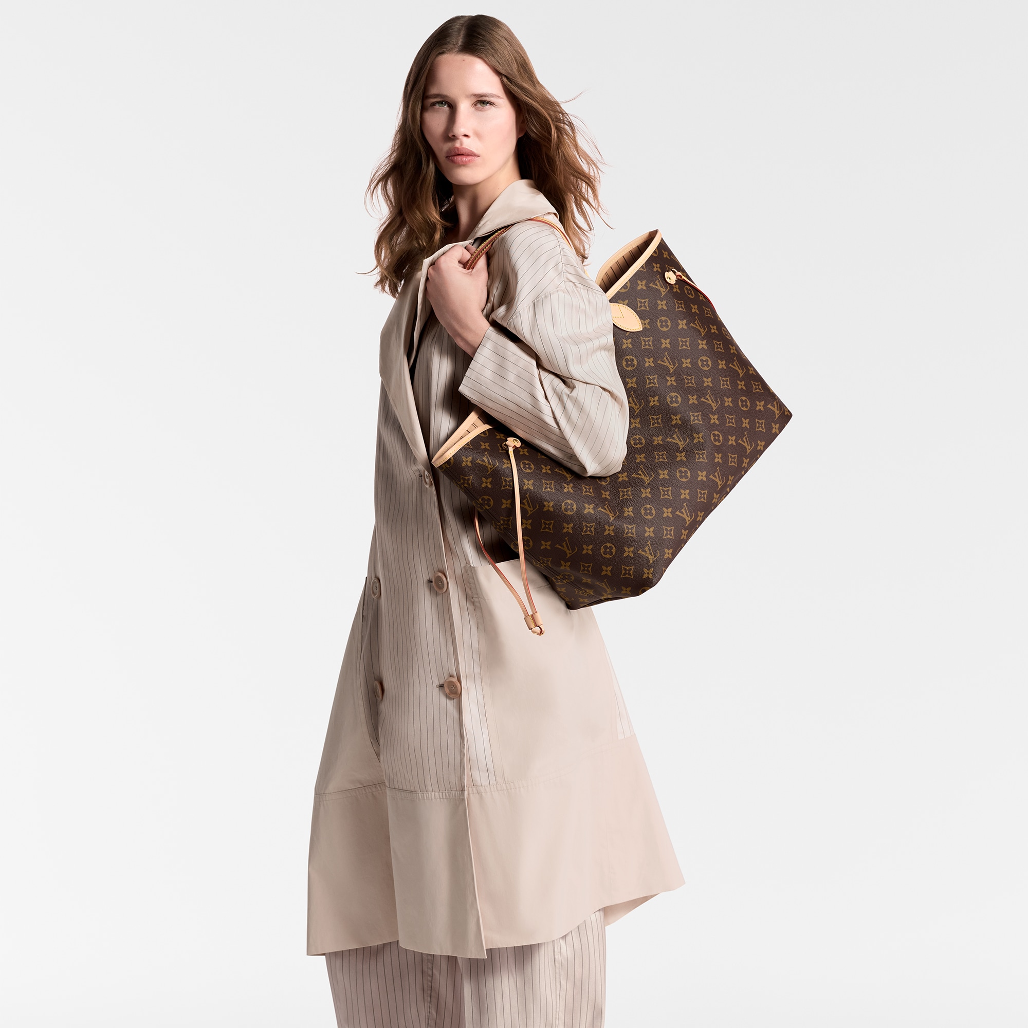 Neverfull GM Monogram 帆布 in 女士