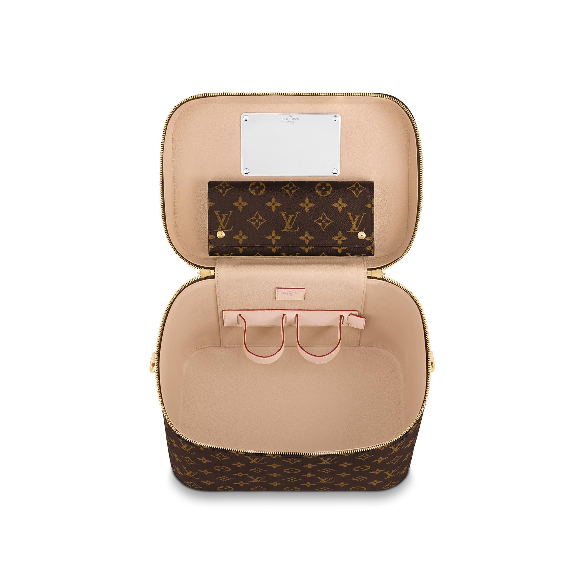 Nice Vanity Monogram 帆布 in 女士
