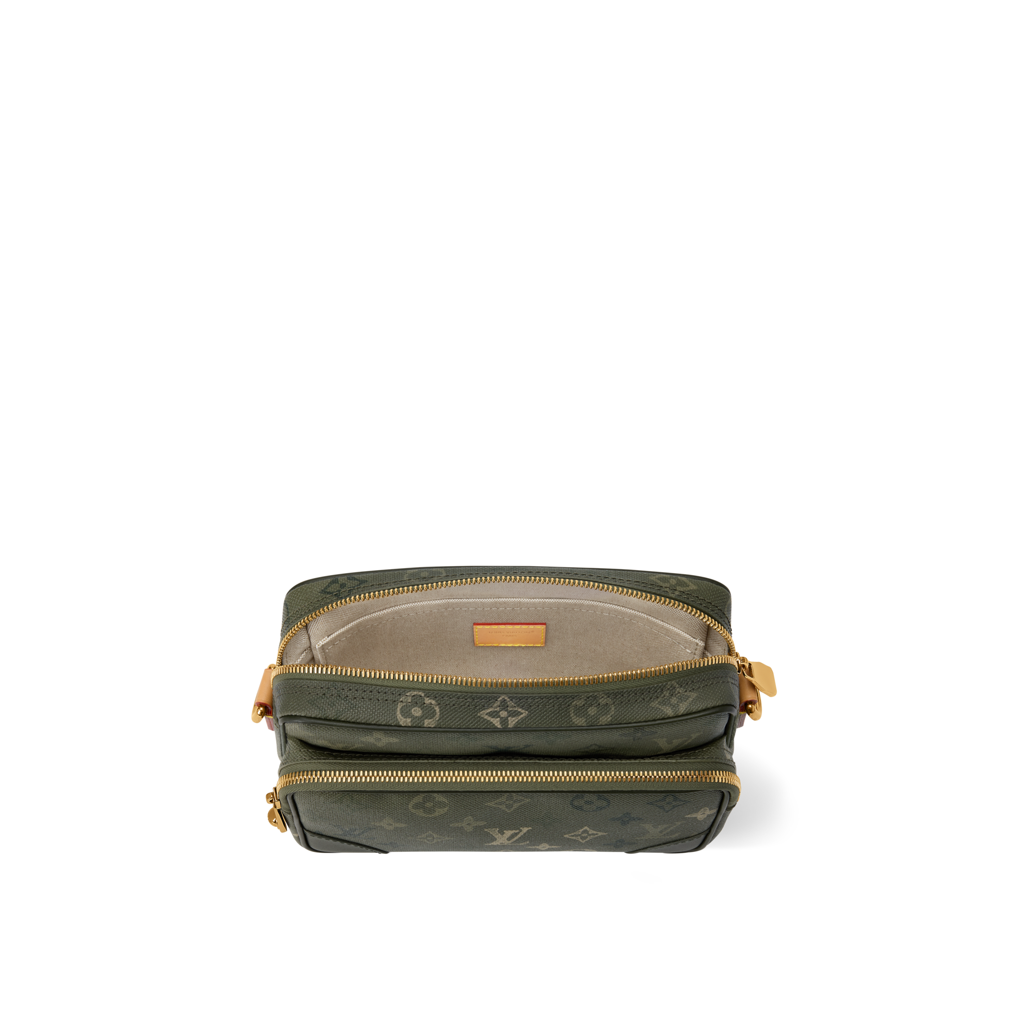 Nil 其他 Monogram 帆布 in 時尚包包及小型皮件