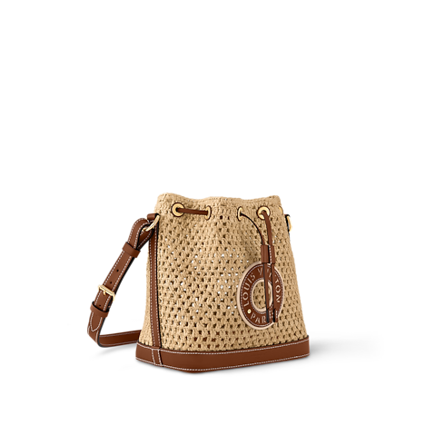 Noé BB 其他 Monogram 帆布 in 女士's 時尚包款 女生包包總覽 collections by Louis Vuitton (產品縮放)