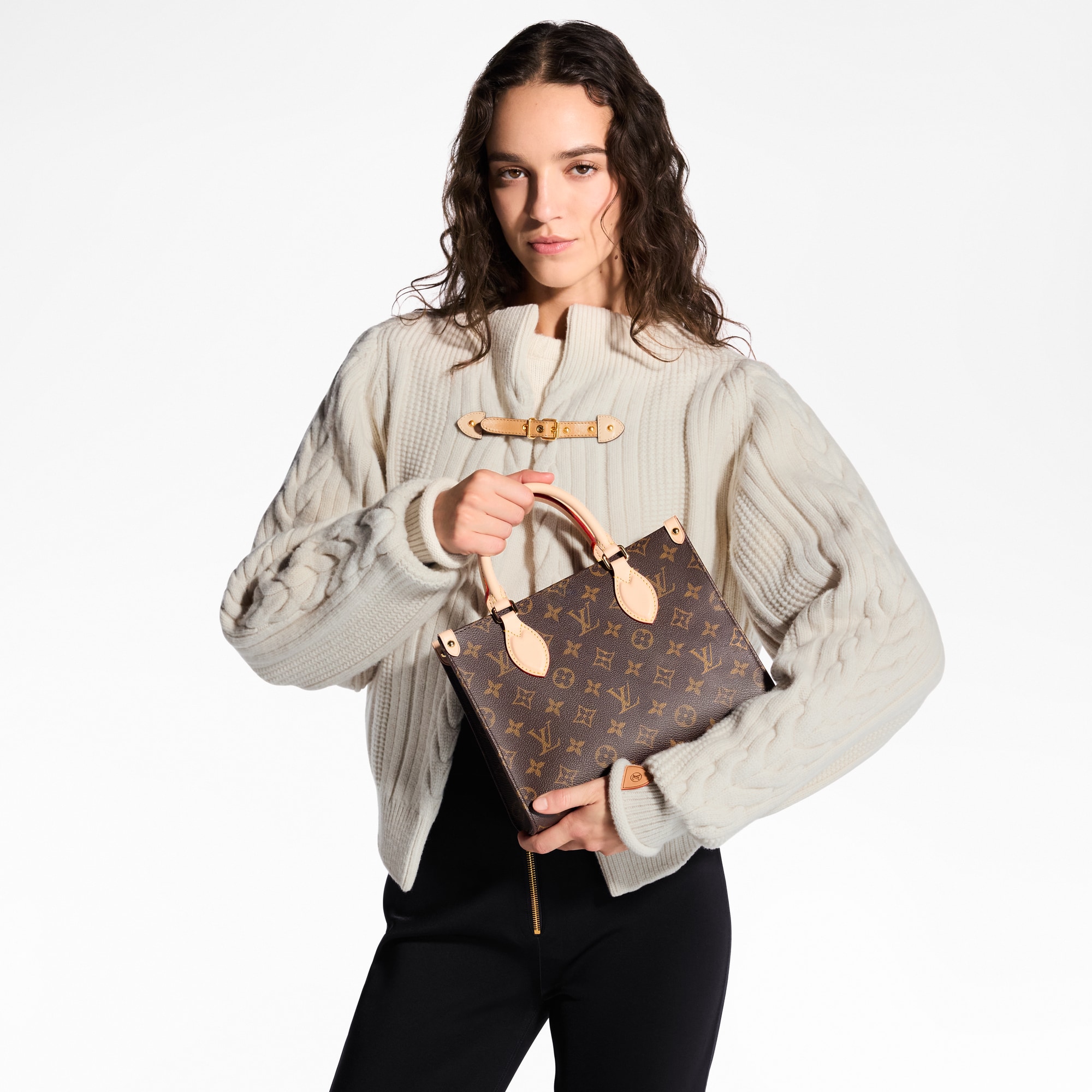 OnTheGo PM Mon Monogram Monogram 帆布 in 精選禮品