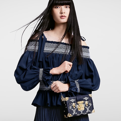 Petite Malle 時尚皮革 in 時尚包包及小型皮件's 女士時尚包包 LV Icons collections by Louis Vuitton (產品縮放)