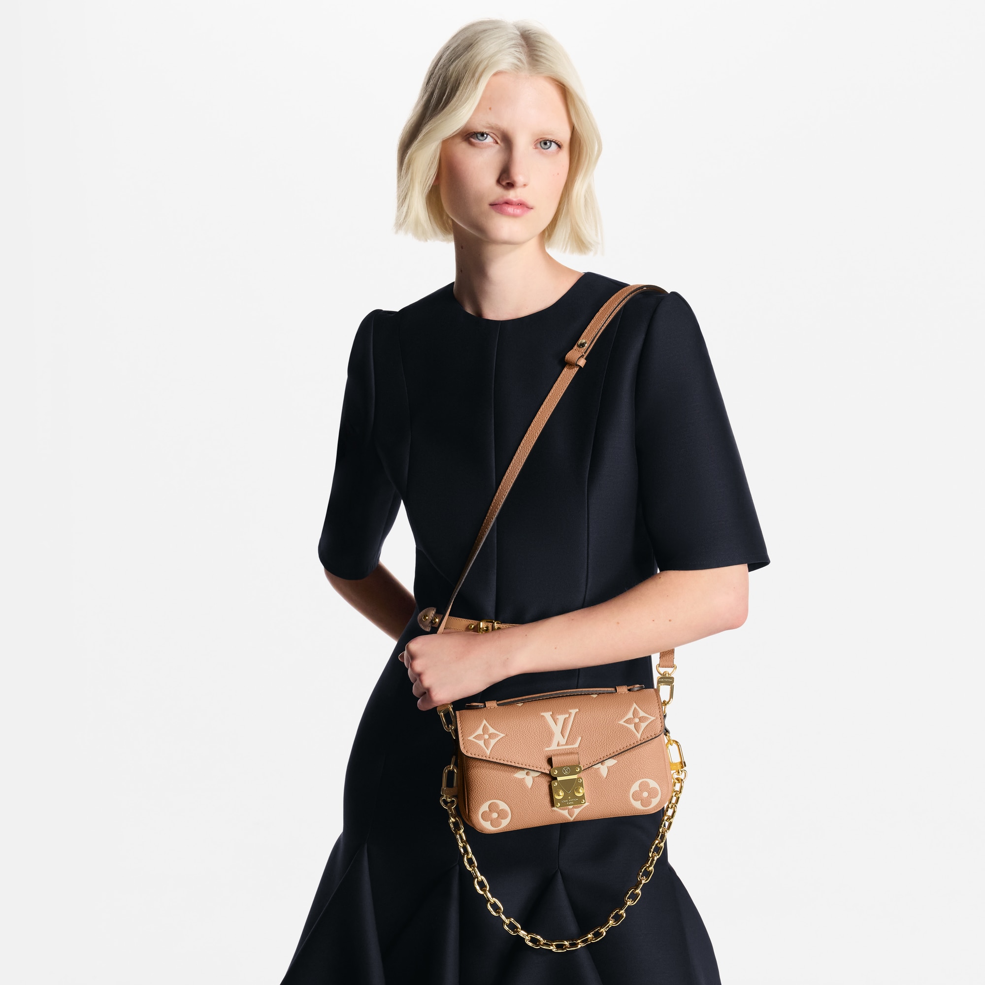 Pochette Métis East West Monogram Empreinte 皮革 in 女士
