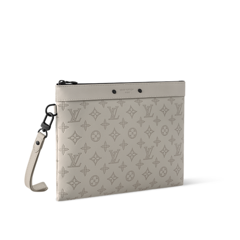 Pochette To-Go Monogram Shadow 皮革 in 男士's 錢包及小型皮件 小型隨身包 collections by Louis Vuitton (產品縮放)